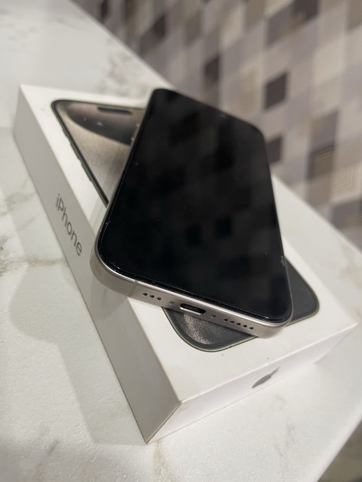 Айфон 15 про идеал