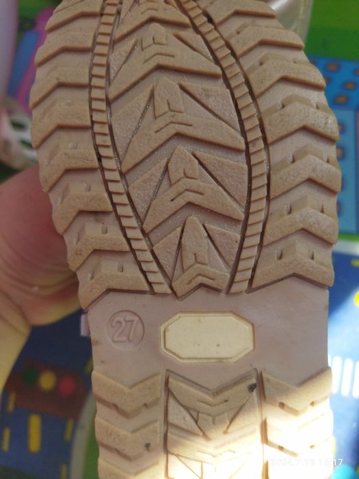 Зимние сапоги для девочки