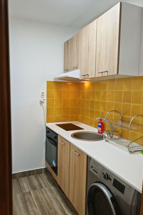 Regim Hotelier - Garsoniera Cazare București, Metrou Costin Georgian