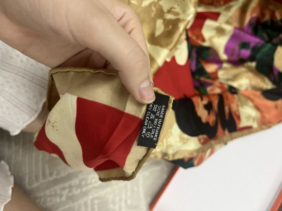 Платок от  “Hermes” оригинал