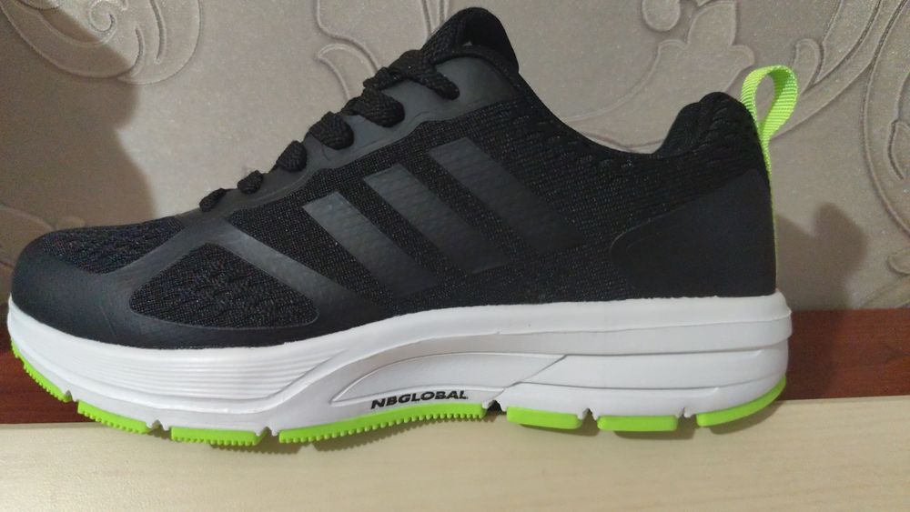 Кроссовки мужские