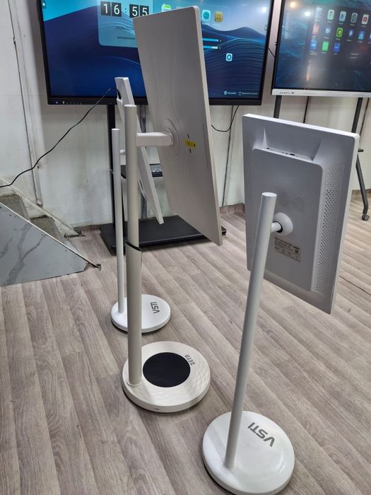 Планшет на ножках передвижной