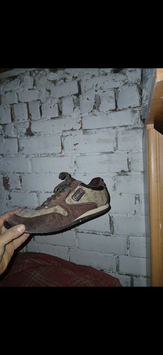 Adidasi Guess originali