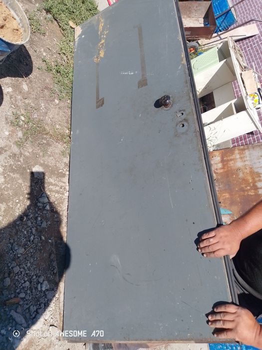Срочно продам входная дверь