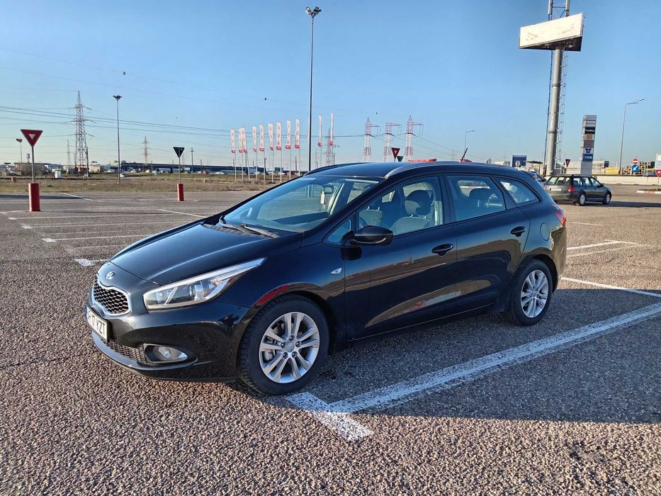 Vând KIA Ceed 1.4 disel,manuala 90 CP