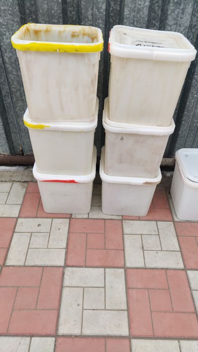 Вёдра квадратные круглые