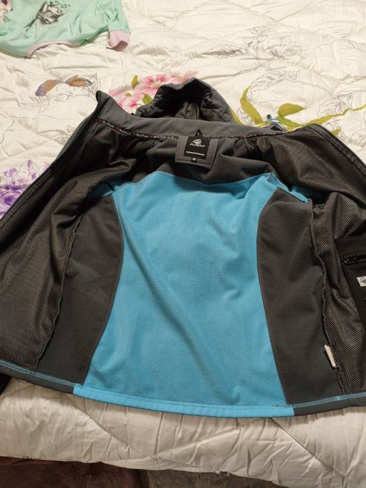 Продавам ски екип Rock creek softshell, размер М, почти нов