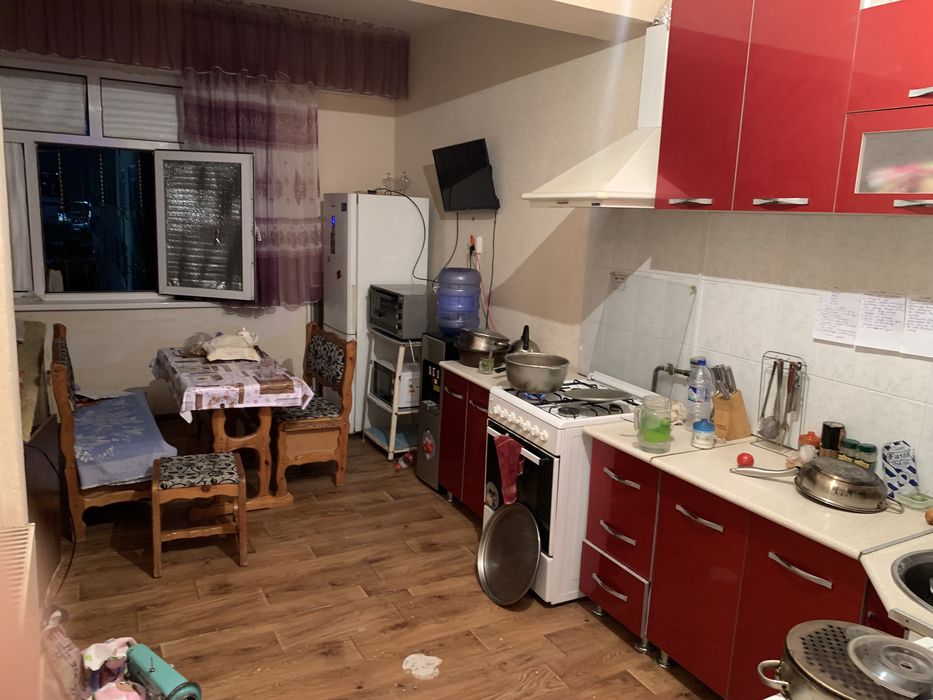 3 хонали квартира сотилади