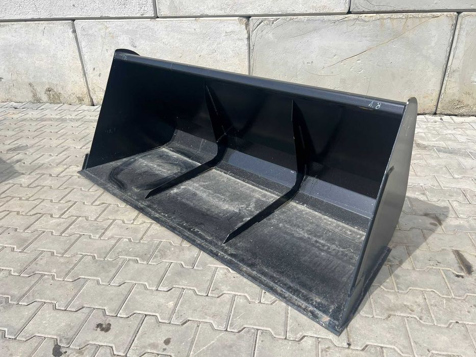 Cupa tractor cu deschidere de 1,2 - 2,2 m  (Noua)