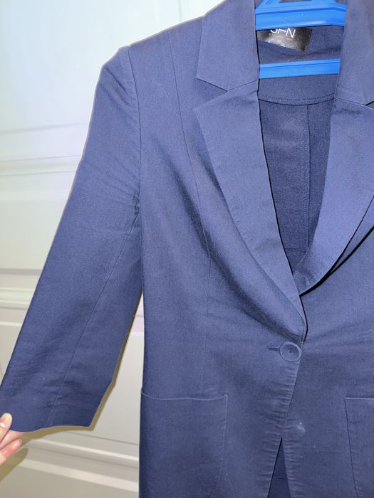 темно синий пиджак женский