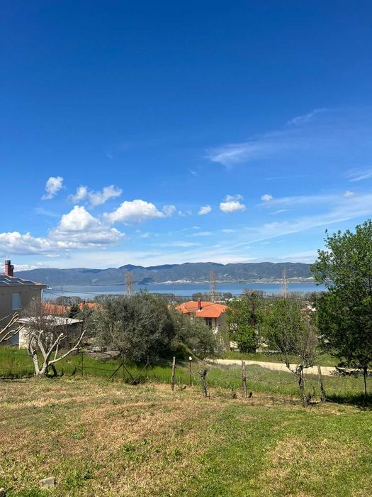 Продават се 2 новопостроени мезонета с гледка към езерото Волви – Неа Мадитос, Гърция