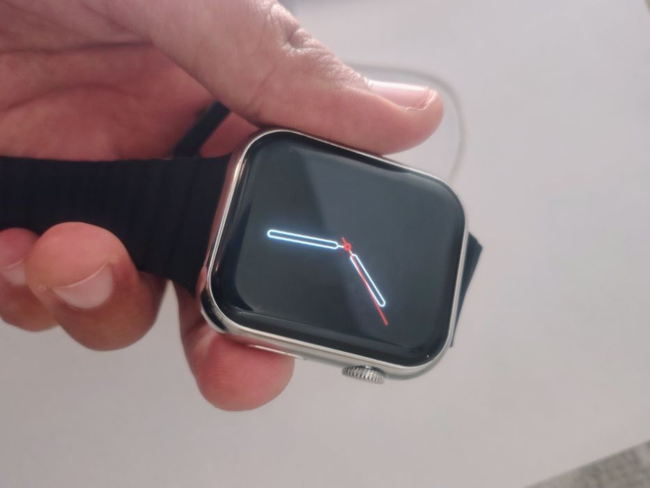 Apple watch 8 series