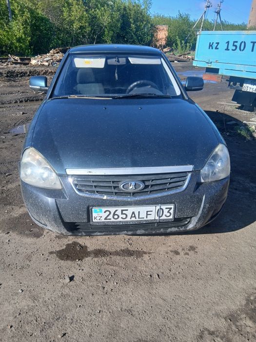 Продам приору 2012 год