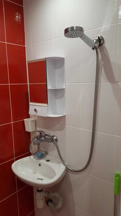 Дава се под наем Тристаен апартамент в София, Зона Б-5 - 60 кв.м за 612 € - Снимка #10