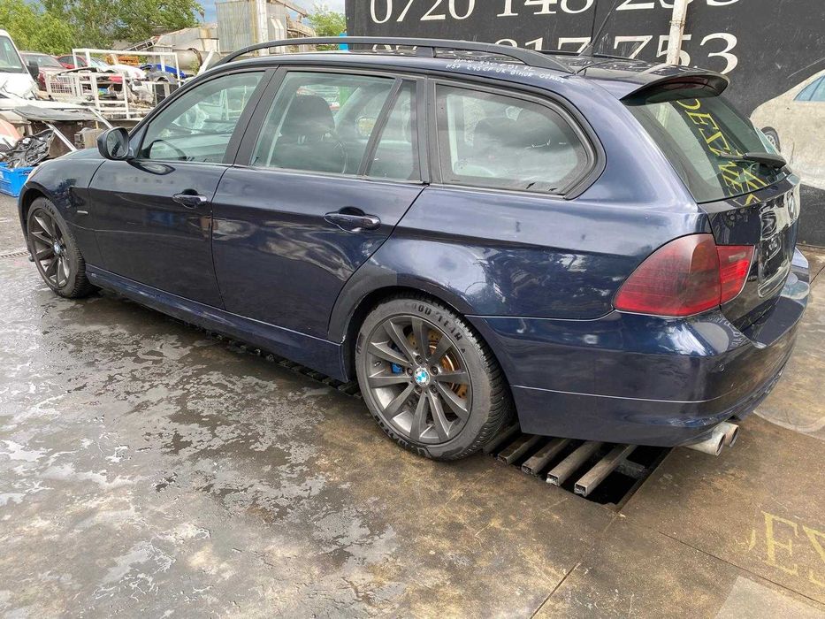 Dezmembrez bmw 330d e90 facelift n57/bara fata e90/far e90/capota e90/