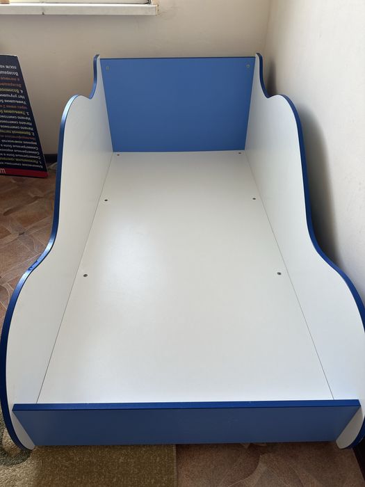 Детские кровати. 2 штуки.