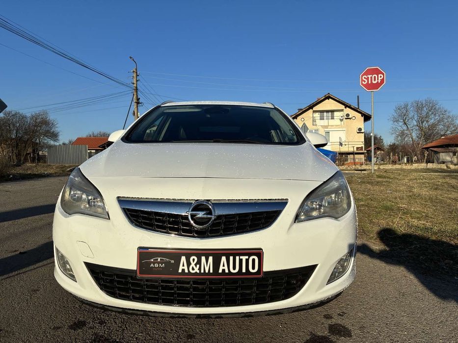 Opel Astra 1.7CDTI 2012г
