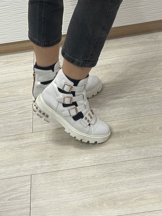 Botine /pantofi Musette mar 39