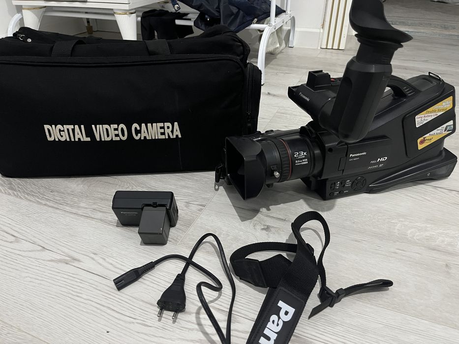 Panasonic HDC-MDH1