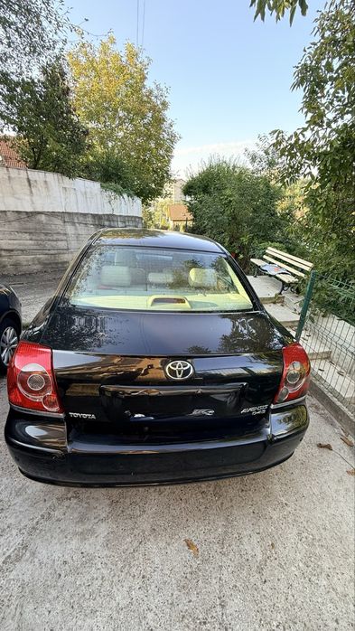 Toyota Avensis 2.2