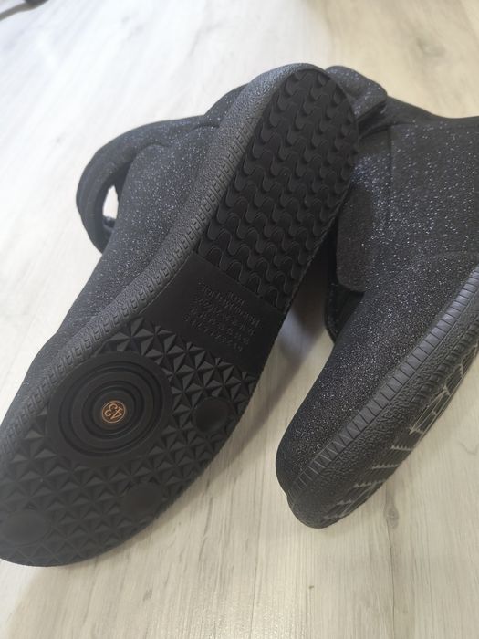 Maison Margiela Future black glitter 43