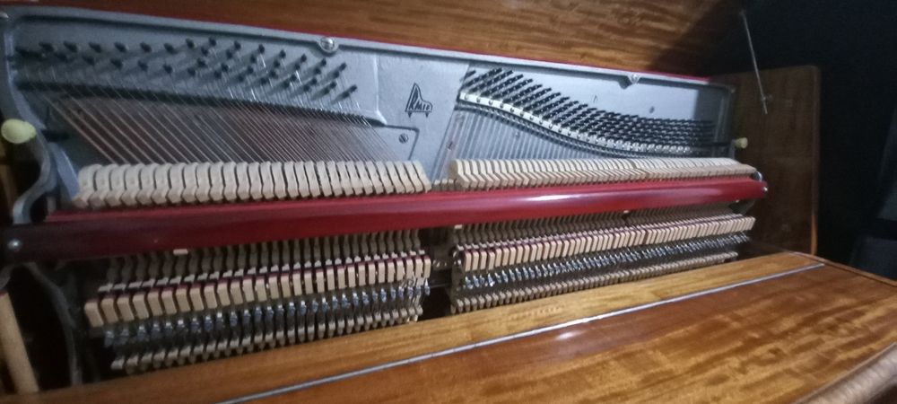 Riga pianinosi juda yaxshi holatda