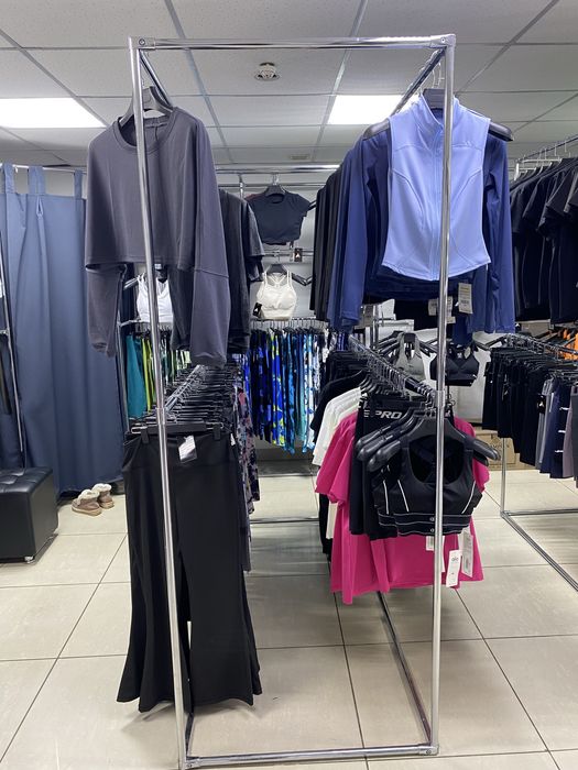 Стойки под одежду