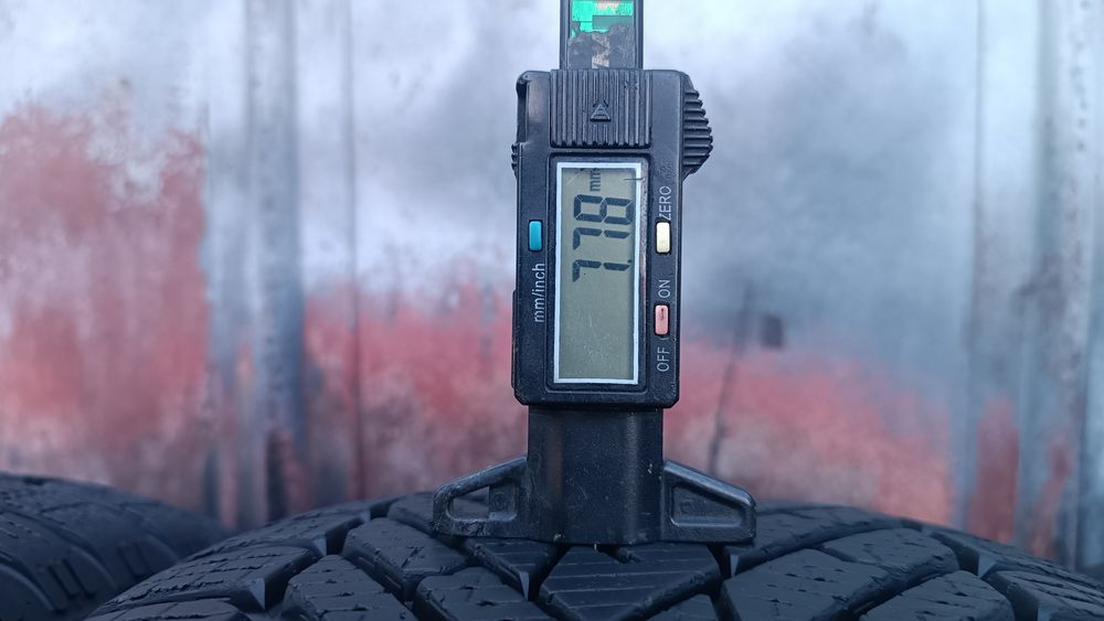 235/50/19 Pirelli Дот 3023