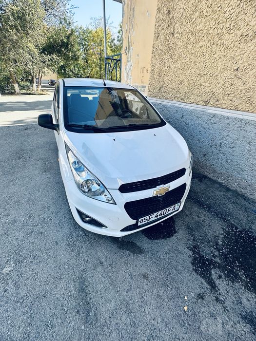 Spark sotiladi. 2011 yil. Probeg 220000