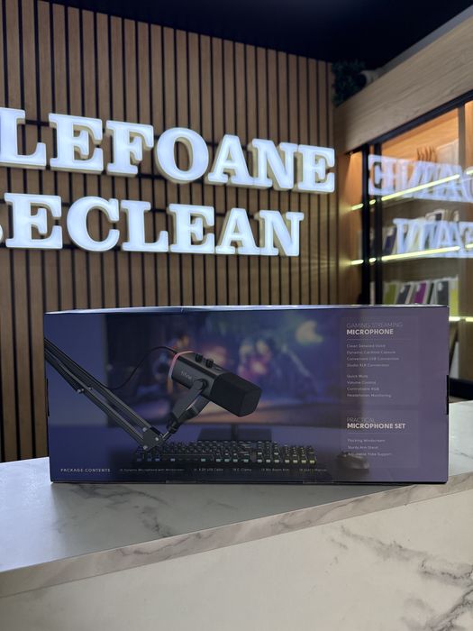 Fifine AmpliGame AM8T Gaming Streaming Microphone Kit