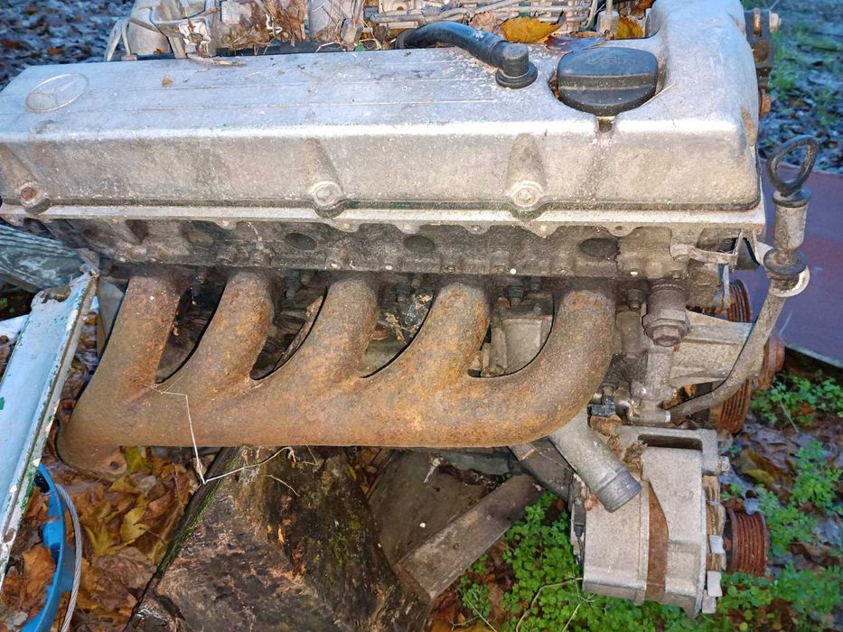 ОБОРУДВАН работещ двигател 5 цилиндров Мерцедес