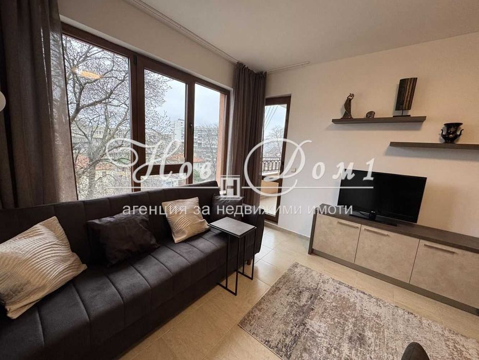 Дава се под наем Двустаен апартамент в Варна, Левски - 67 кв.м за 648.21 € - Снимка #3