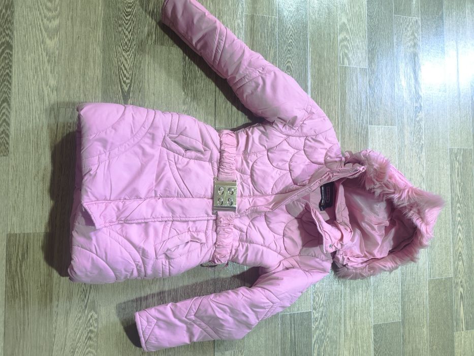 Продам куртки зимние б/у