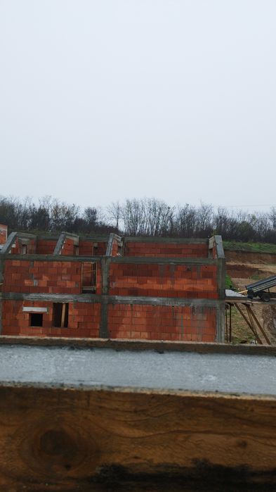 Executam construcții civile