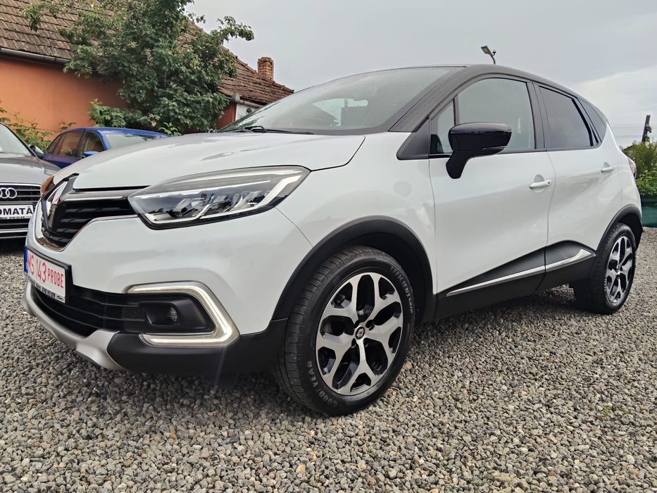 RENAULT Captur 2019