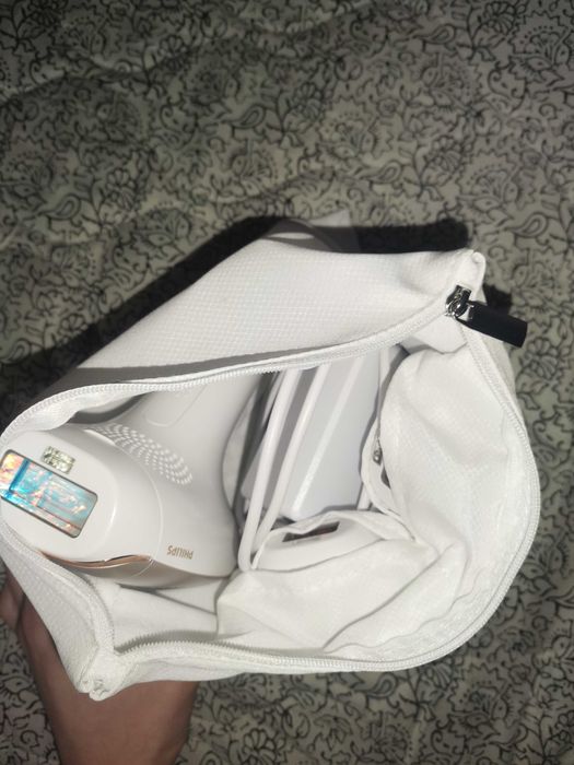 Фотоепилатор Philips Lumea SC1998/00