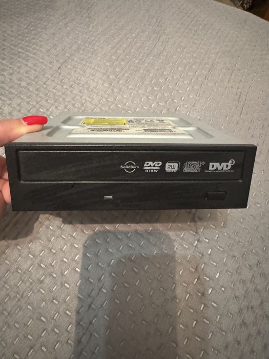 DVD плеер для авто