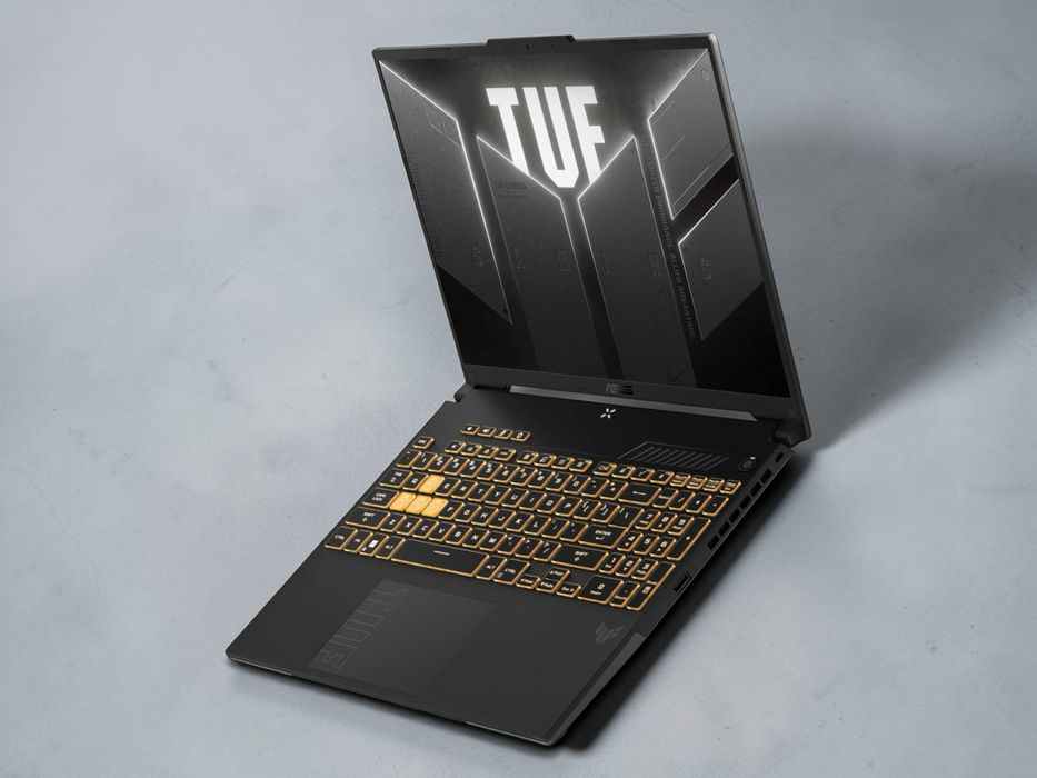 Asus TUF Gaming F16 16" 165Hz 100% sRGB i5-14450HX 16GB RAM 1TB SSD RTX 5050 КАТО НОВ! Full Pack! 2г. Гаранция!