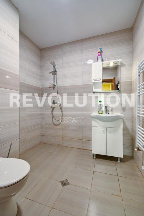 Дава се под наем Тристаен апартамент в София, Младост 2 - 100 кв.м за 750 € - Снимка #11