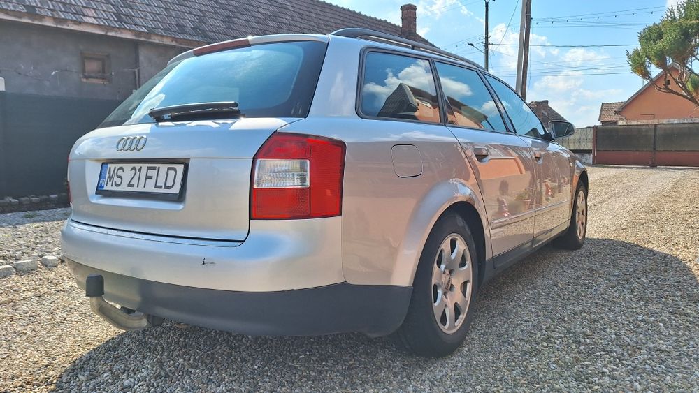 Vand Audi A4 B6 2003