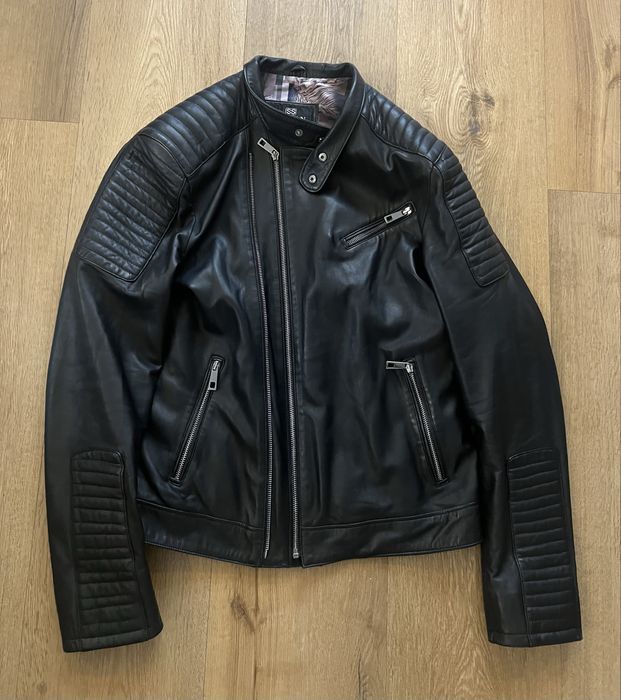 Продавам мъжко кожено яке от истинска агнешка кожа (Real Lambskin)