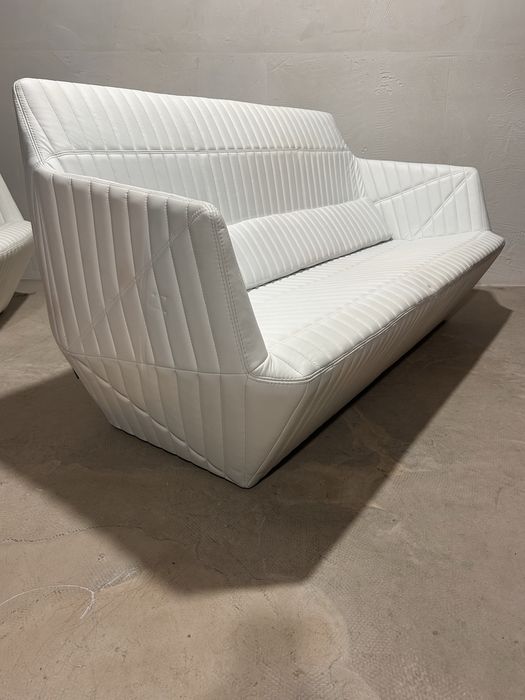 Ligne Roset Facett дизайнерски винтидж кожени мебели в бял цвят