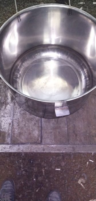 Миксер планетарный на 100 литров.