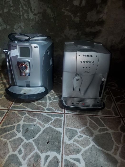 Delonghi.expresor cu pasile