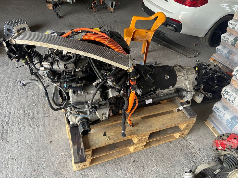 BMW G30/31/38 LCI двигател скоростна кутия раздала диференциал