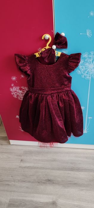 Rochie eleganta, 110cm,purtată o data la un eveniment