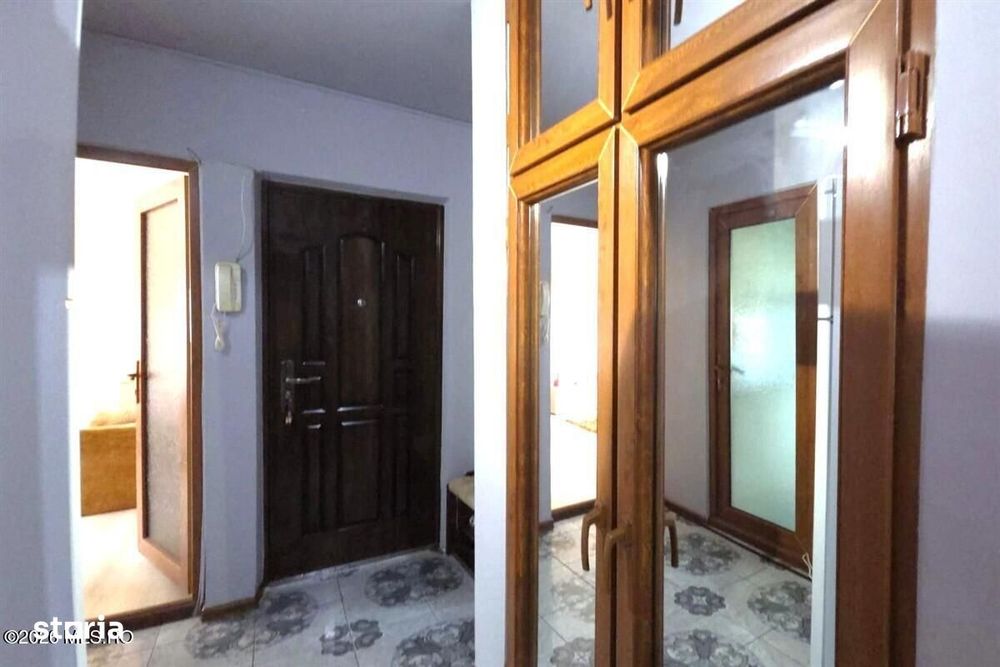 Far - Parc, 2 camere decomandate, 2 balcoane, 56 mp, centrala gaz!