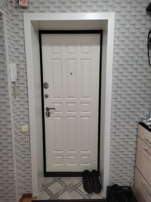 Продам трёхкомнатную квартиру