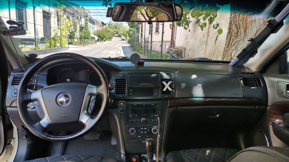 Epika sotiladi Naxtga gazi bor 100 tali