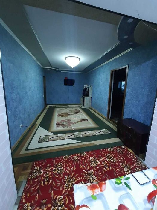 Продаётся 2-х комн.кв., 1 м/район, Чирчик
